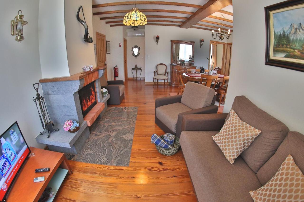 Apartamentos Francisco Martins Вила-Франка-ду-Кампу Экстерьер фото