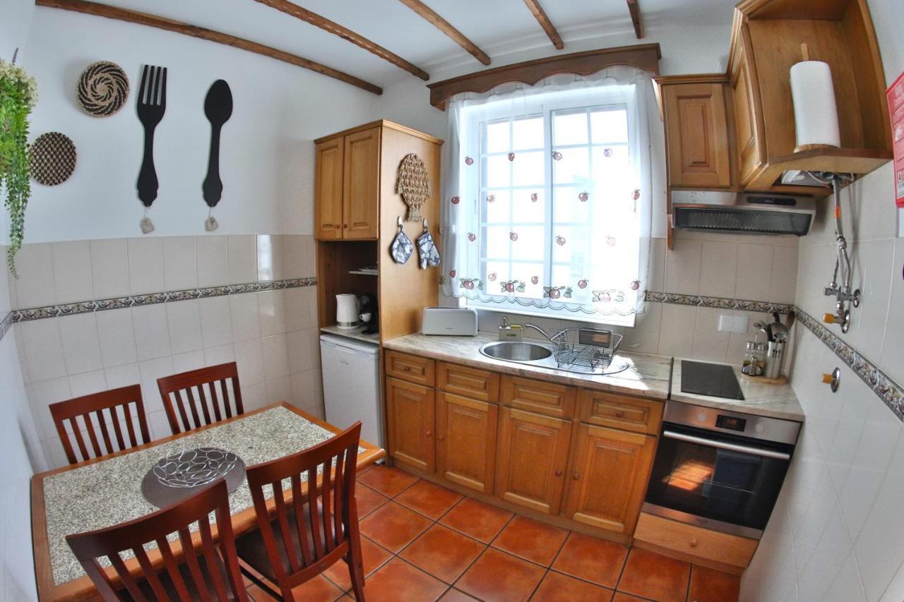 Apartamentos Francisco Martins Вила-Франка-ду-Кампу Экстерьер фото