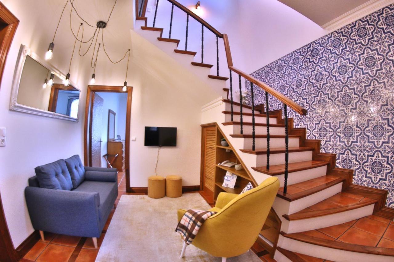 Apartamentos Francisco Martins Вила-Франка-ду-Кампу Экстерьер фото